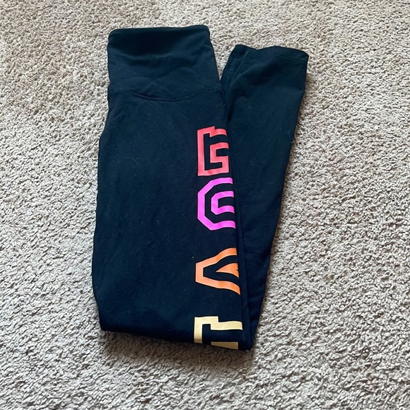 PINK Leggings - Picture 2 of 2